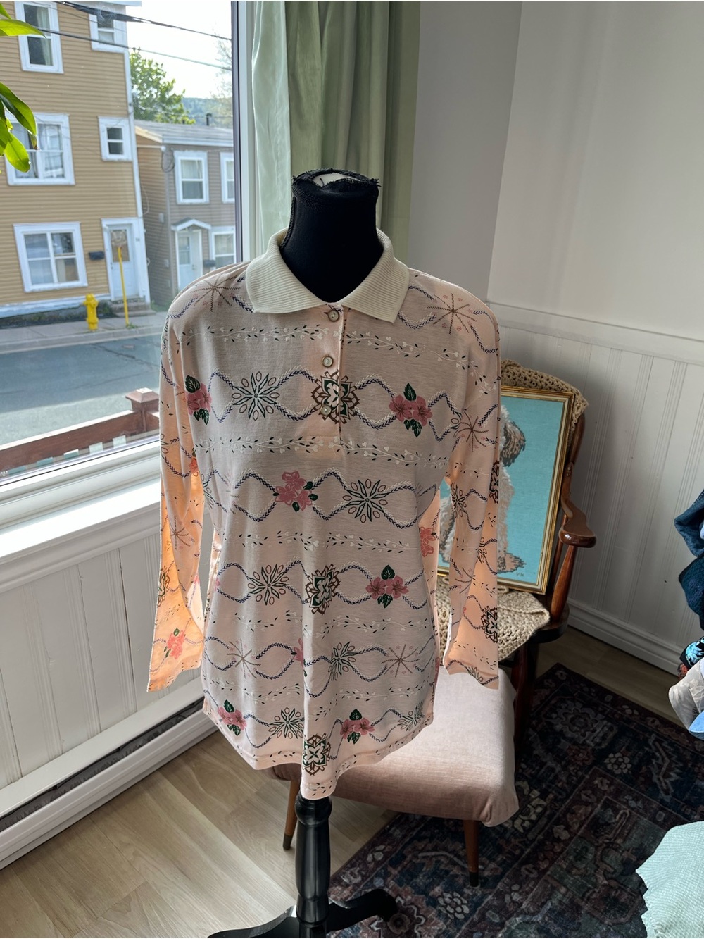 Women's Soft Vintage Light Pink Polo Top M/L